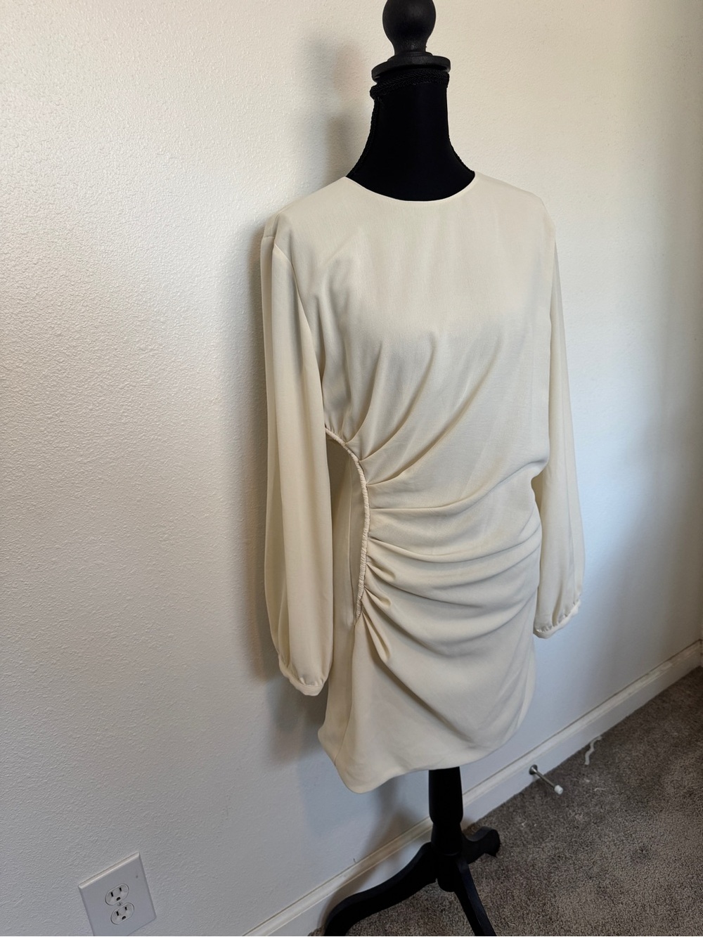 ZARA‎ ZW Collection Ruched Mini Dress Beige Long Sleeve NWT Large - Picture 3 of 6